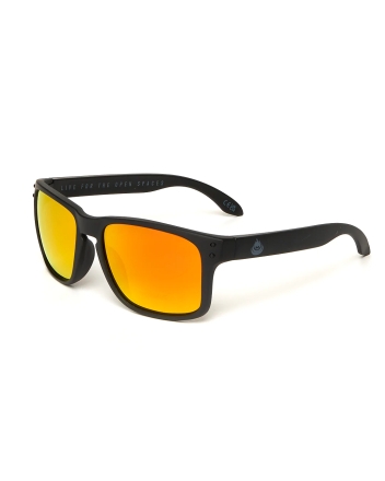 Слънчеви очила Saltrock Ranger Recycled Wayfarer в черно