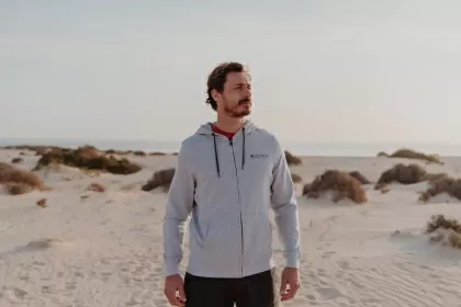 Суитшърт с качулка Saltrock Sea View