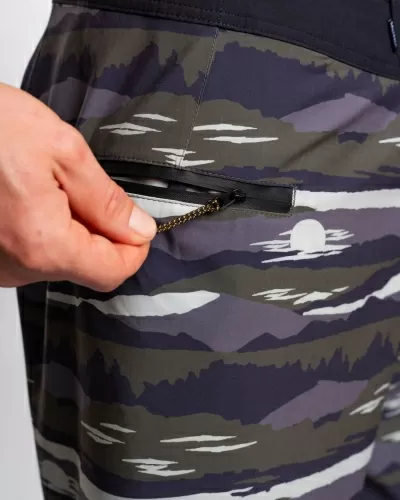 Бордшорти Saltrock Camo Stripe в сиво