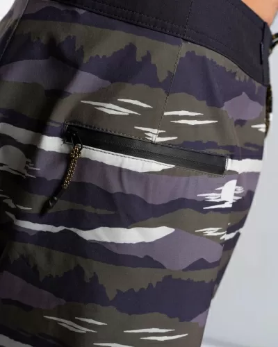 Бордшорти Saltrock Camo Stripe в сиво