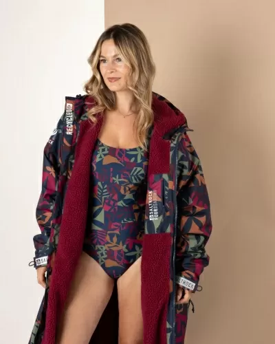 Водоустойчиво унисекс пончо яке роба Saltrock Balance Four Seasons в синьо/черно