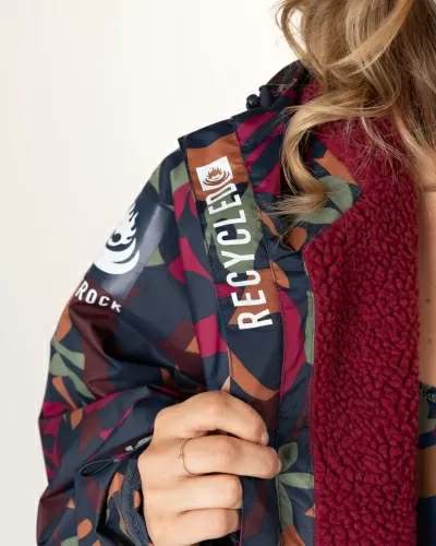 Водоустойчиво унисекс пончо яке роба Saltrock Balance Four Seasons в синьо/черно