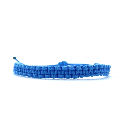 Ръчно изработена мъжка гривна Happy Knots в светло синьо