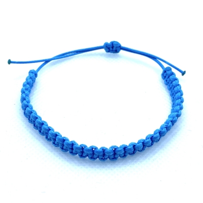 Ръчно изработена мъжка гривна Happy Knots в светло синьо
