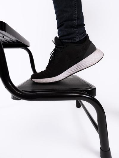 Carbest Double Step Steel Black