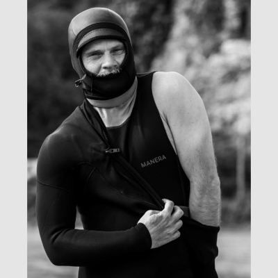 Manera Magma Baselayer cu Glugă 0.5mm Negru
